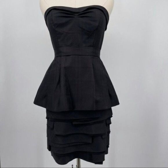 BCBGMaxaria black cocktail dress sz 6 sleeveless with pockets BoxS cocktail - Picture 6 of 6